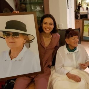 Kate Vitamin Instagram - A fucking icon. I was always obsessed with her and I’m always gonna be. I miss her now and I’m gonna miss her forever.