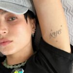 Kate Vitamin Instagram – 🩶