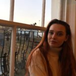 Katherine Langford Instagram - Happy Valentines, my loves ❤️ I love you ~ Je t’aime ~ Te Amo ~ Aishiteru ~ Ich liebe dich ~ Amo-te ~ Ti amo ~ 我愛你 ~ دوستت دارم ~ jeg alsker dig ~ Seni Sevyorum ~ Ik hou van jou ~ Te Sekam ~ Ek is lief vir jou ~ Kocham Cie ~ मैं तुमसे प्यार करता हूँ ~ Σε αγαπώ ~ Aku cinta kamu ~ Mahal kita ~ Nhabek ~ Te iubesc ~ Szeretlek ~ me dowo ~ ohibbok ~ أحبك ~ Я люблю тебя ~ 사랑해 ~ (How do you say ‘I love you’ in your language?)