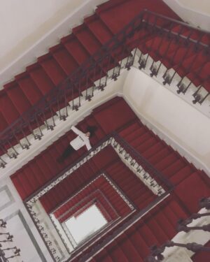 Katherine Langford Instagram - Kubrick dreams 💭