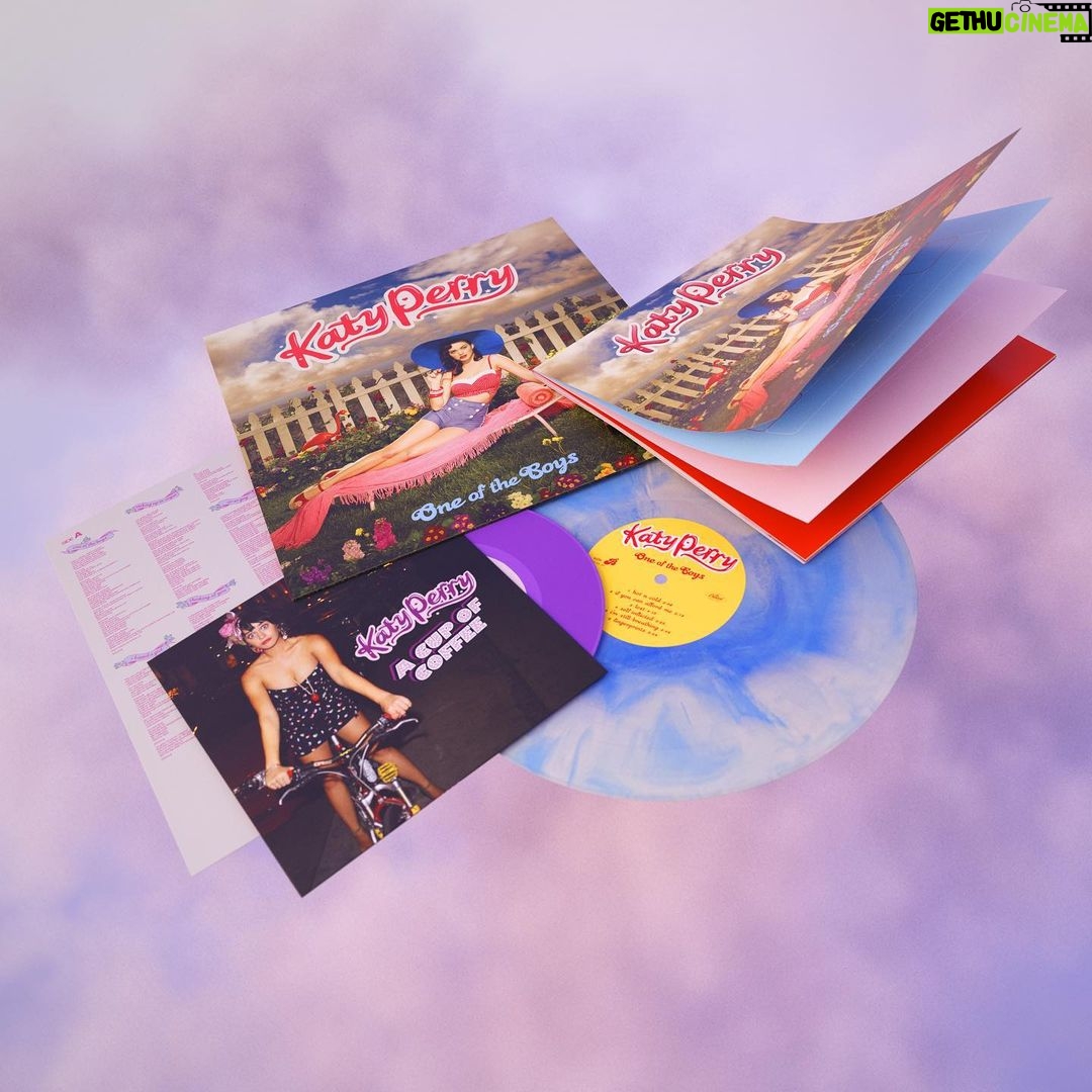 Katy Perry Instagram - In case you missed out on the box set 😫 you can still get the anniversary editions of all three records sold separately here: http://katy.to/store 🍓🍭🌈 Like the box set, limited supplies…when we out we out ✌🏻