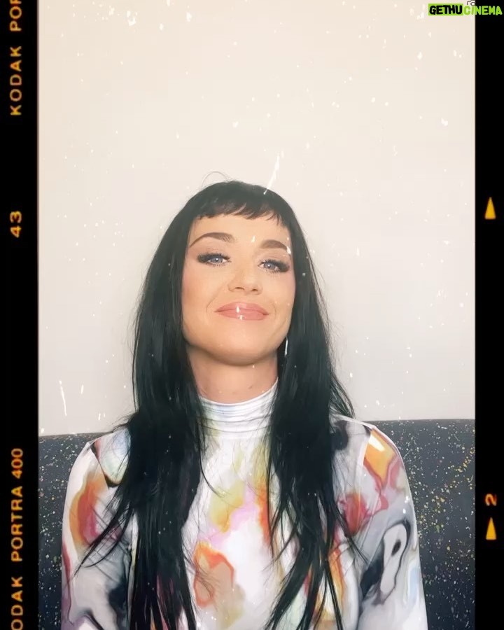 Katy Perry Instagram - 🍓 🍭 🌈 Pre-order: http://katy.to/KPStore