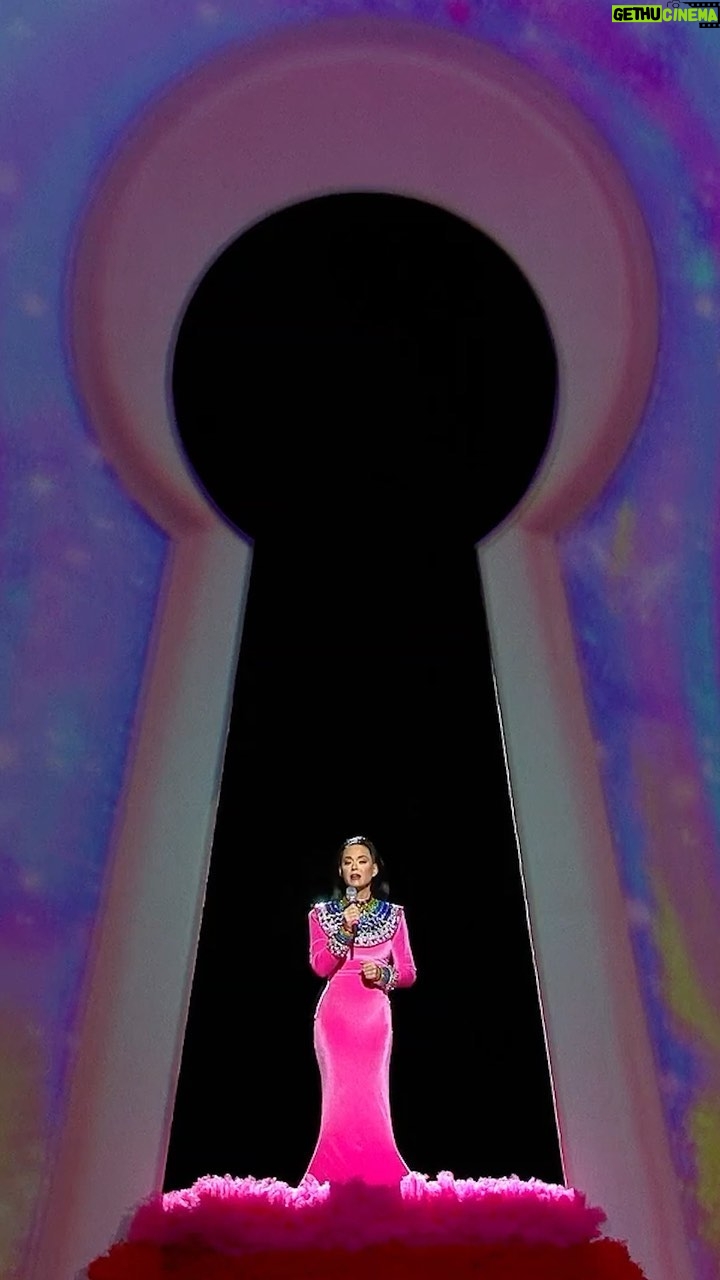 Katy Perry Instagram - Together, let’s raise much needed funds for organizations providing life-saving resources and services for the LGBTQ+ community like GLAAD, SAGE, The Trevor Project, the National Black Justice Coalition, CenterLink and Outright International. How to Donate: • Text the word RAINBOW to 513-654-2622 • Visit CantCancelPride.com • iHeartRadio’s Facebook and YouTube will have donation pop-ups that will live through livestream & VOD period today at 5pm PT/8pm ET. Happy Pride! 🏳️🌈🏳️⚧️ #CantCancelPride