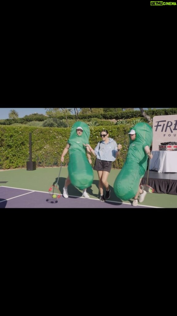 Katy Perry Instagram - My mom brought (maybe even forced) her love for pickleball upon our family, and now we’ve decided to use those pickle powers for good ⚡️ Yesterday @fireworkfoundation had our inaugural Light Up The Court pickleball tournament in Santa Barbara to raise money for scholarships, more camps, and programming to bring the arts to kids from underserved communities! (And not to brag, but I totally beat @OrlandoBloom in front of everyone too 😈🙃) I’d like to send a huge and sincere thank you to all who participated in the tournament, bought a ticket, volunteered, donated, and showed their support from near and far. Thank you to our sponsors for making our pickle dreams come true: Direct Management Group @celsiusofficial NKSFB @gt_law @stanley_brand @civileapparel @selkirksport @malkorganics @jdsportsus You’ve all helped ignite the light in some amazing kids. See you next year! 🎇🎆🫶🏻