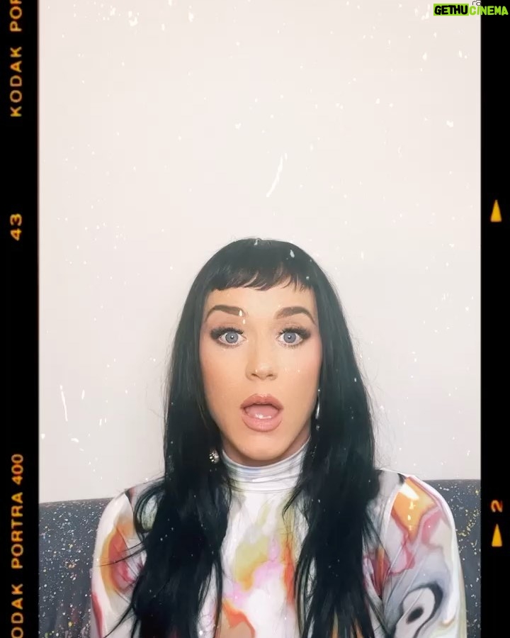 Katy Perry Instagram - 🍓 🍭 🌈 Pre-order: http://katy.to/KPStore