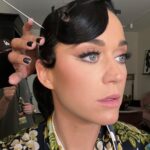 Katy Perry Instagram - TONIGHT I’m celebrating one of my all time favorite comediennes… it’s Carol Burnett’s 90th birthday and I’m singing a very special song! 👂🏻♥️ Watch TONIGHT 8/7c on NBC and streaming on Peacock #CarolBurnett90
