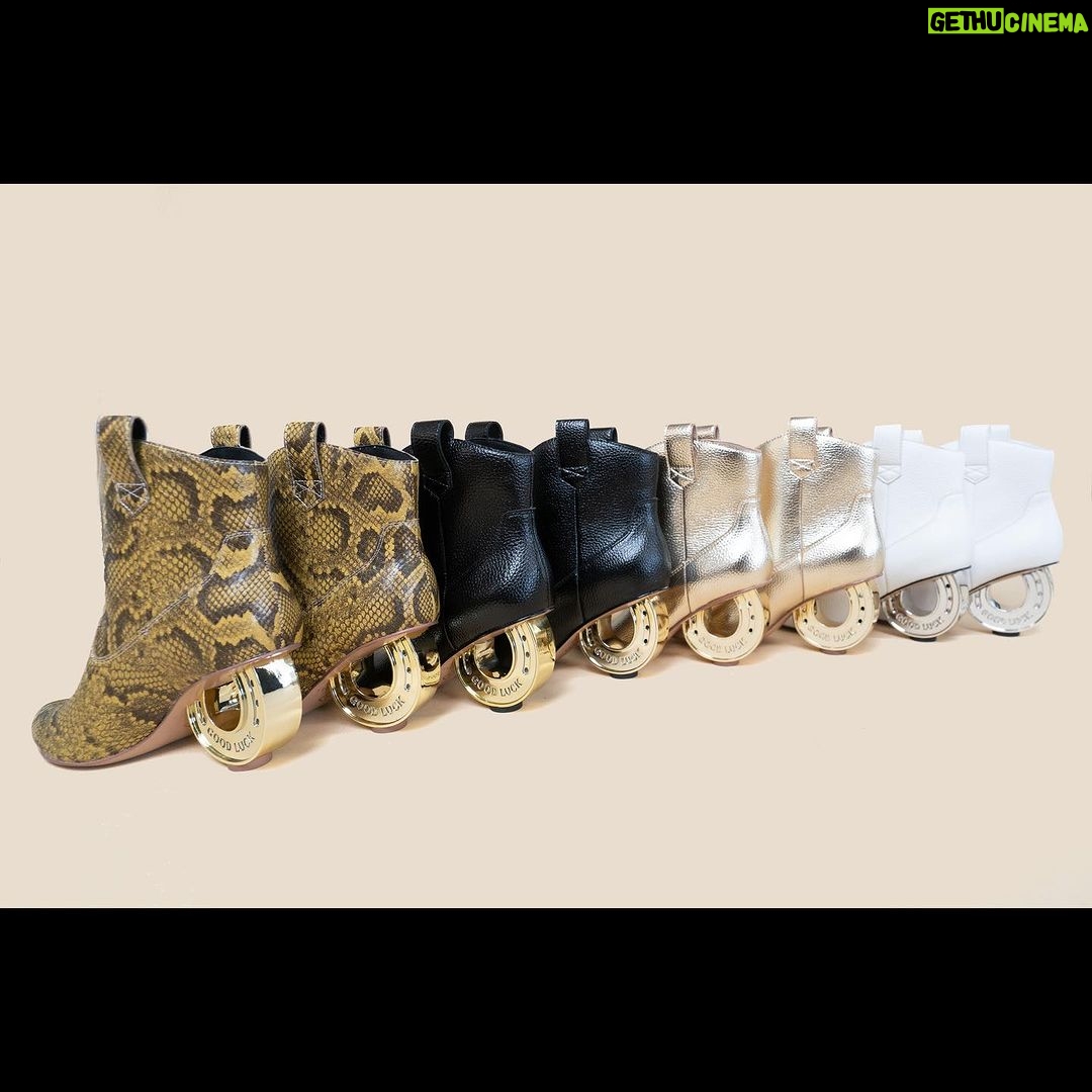 Katy Perry Instagram - Presenting⦠the luckiest lineup you ever did see š¤ š§² #shoesday