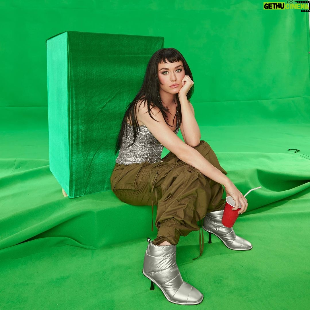 Katy Perry Instagram - TREAT: Have at it - where do you wear your KPC?