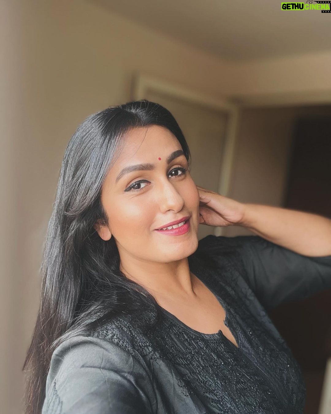 Kavitha Nair Instagram - #goodhairdayselfie