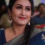Kavitha Nair Instagram - 1.1.24 Received this love and appreciation from Kalabhavan Mani Charitable Foundation, Sumi and I are indebted to all forces of nature brought us together♥️ Entire cast and crew of our show #anuragaganampole , @zeekeralam fam.. thank you 🙏🏽 Lots of love to the viewers for giving me immense amount of appreciation and support ♥️ y’all are super sweet and kind ! #bestactorfemale #malayalamtelevision #yearbeginswithgratitude