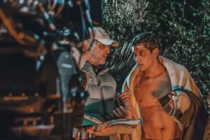 Kawakawa Fox-Reo Instagram - No jokes when on set wit uncle Dave @craftincfilms