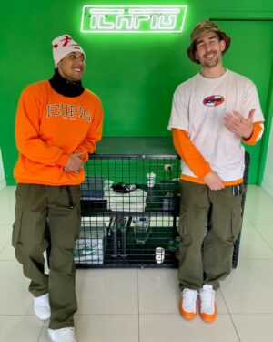 Kawakawa Fox-Reo Instagram - Arohanui to the bro 💚 @ichpig 💚