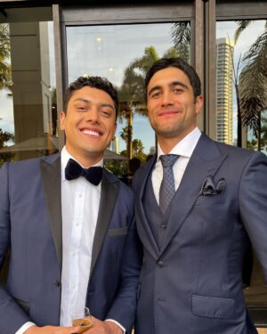 Kawakawa Fox-Reo Instagram - It’s not looking good brev…..😮‍💨
Big love to 
@farageaustralia for the skux tux 
@juliusmarlow for the feet drip 
And @pipcook1 for dressing this hori