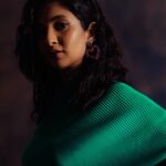 Keerthi Pandian Instagram - 🦋 Styling: @_ragambigaa_ Photography: @ajaykumar_elango Outfit: @tasuvure curated from @chamierschennai Makeup: @sofdoesmakeup_ from @thebridesbar Hair: @mani_stylist_ Jewellery: @deepagurnani curated from @chamierschennai Footwear: @taaramitraofficial