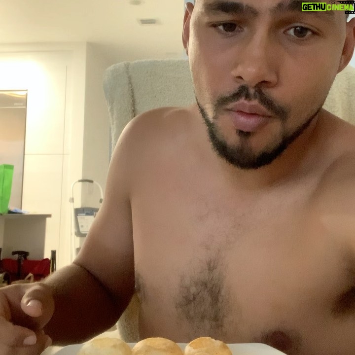 Keith Thurman - 3.1K Likes - Panipuri Nepali food. What’s up Kathmandu!