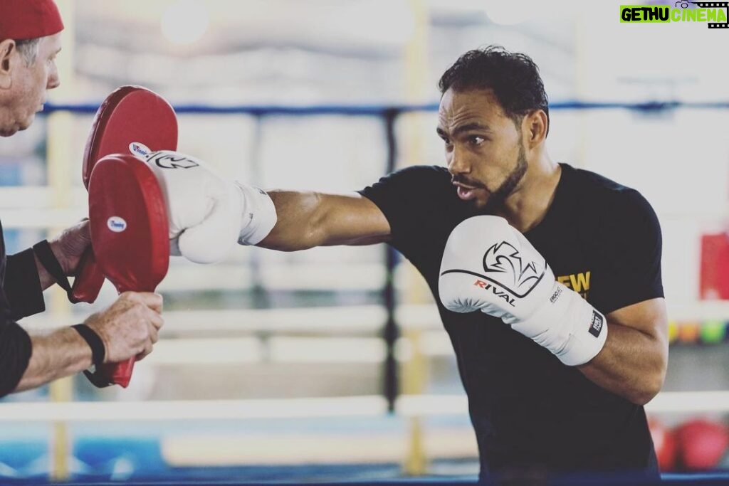 Keith Thurman Instagram - Great workout 🏋️‍♂️ today. My body is feeling ready ... fight fans here we come!