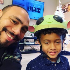 Keith Thurman Instagram - Merry Christmas 🎄 enjoy family have gratitude for this day #christmasjoy