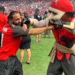 Keith Thurman Instagram – Thanks for the sparring session today Captain Fear! Great day at @rjstadium and BIG win for the @buccaneers!! #GoBucs #OneTime Raymond James Stadium