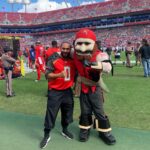 Keith Thurman Instagram – Thanks for the sparring session today Captain Fear! Great day at @rjstadium and BIG win for the @buccaneers!! #GoBucs #OneTime Raymond James Stadium
