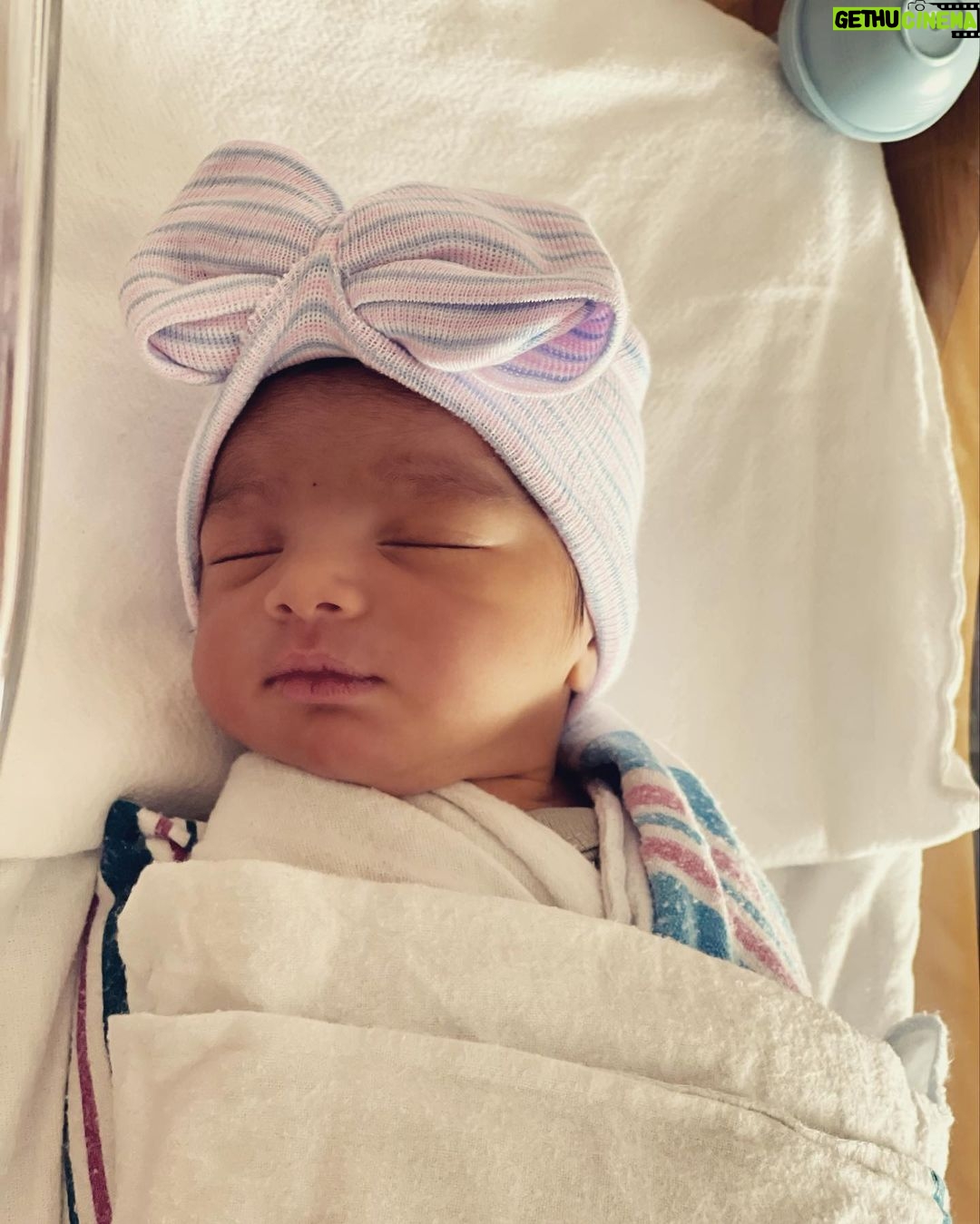 Keith Thurman - 5.5K Likes - More to live for more to fight for welcome newest Member Zella Thapa Thurman my 2 angel 👼 #2times #girldad