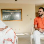 Keith Thurman Instagram - Jay Guru Dev. 1 week learning Kriya yoga. 3days of silence. Guru Dev is a light to the world 🌎. 2time world champion with the universal champion. #artofliving Art of Living Retreat Center