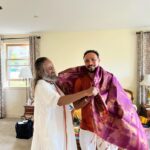 Keith Thurman Instagram - Jay Guru Dev. 1 week learning Kriya yoga. 3days of silence. Guru Dev is a light to the world 🌎. 2time world champion with the universal champion. #artofliving Art of Living Retreat Center