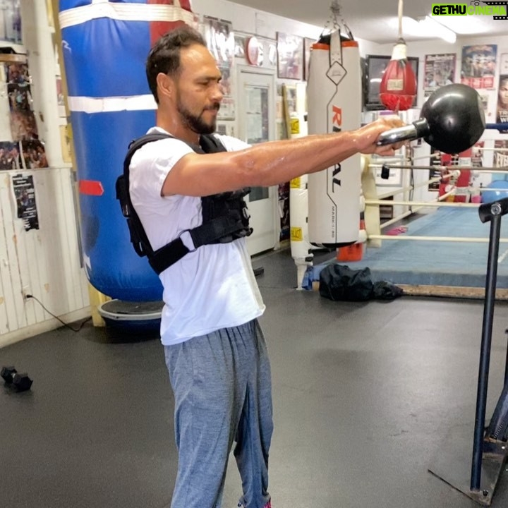 Keith Thurman Instagram - Solid weekend of work … almost that time. #OneTime
