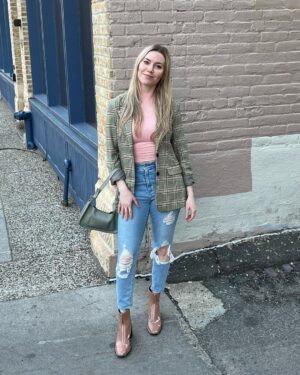 Kelsey Cook Instagram - Life lately👢🍼🎯🍍 I hope one day my niece forgives me for posting that last pic 😬😂
