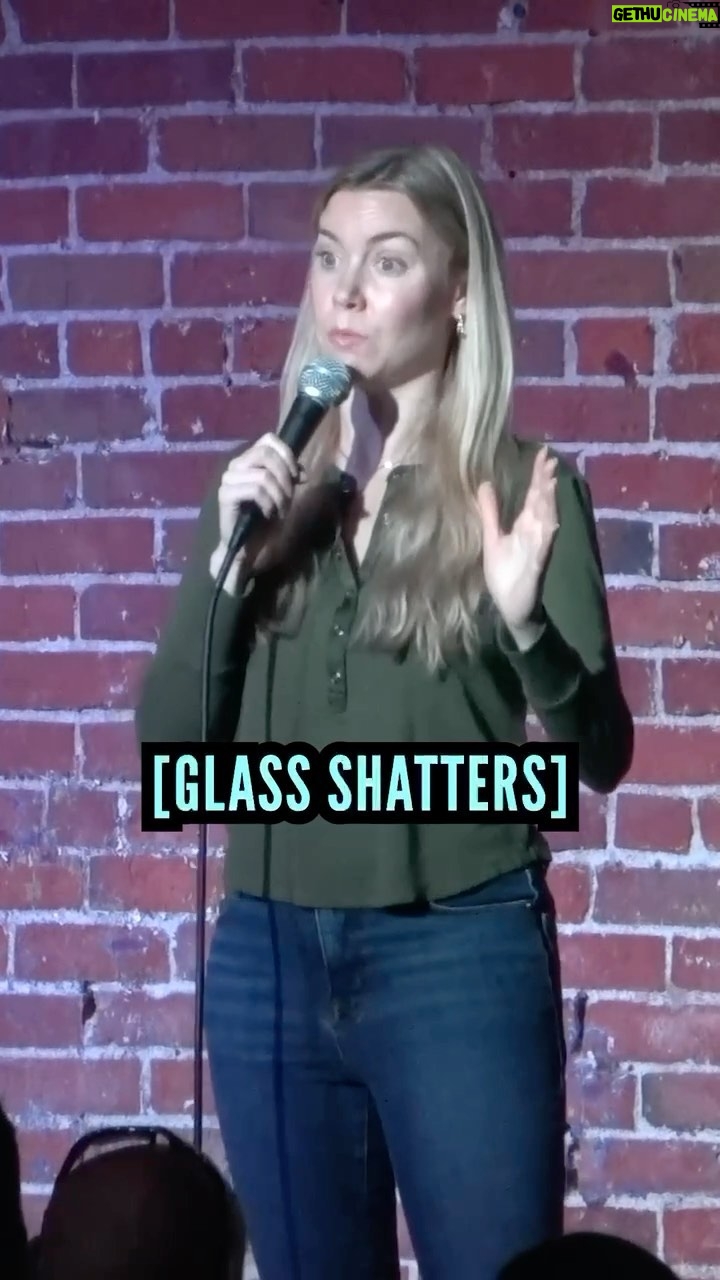Kelsey Cook Instagram - Drinks in Spokane need to be served in sippy cups 💥 #standupcomedy #comedy #reels #spokane #drinks