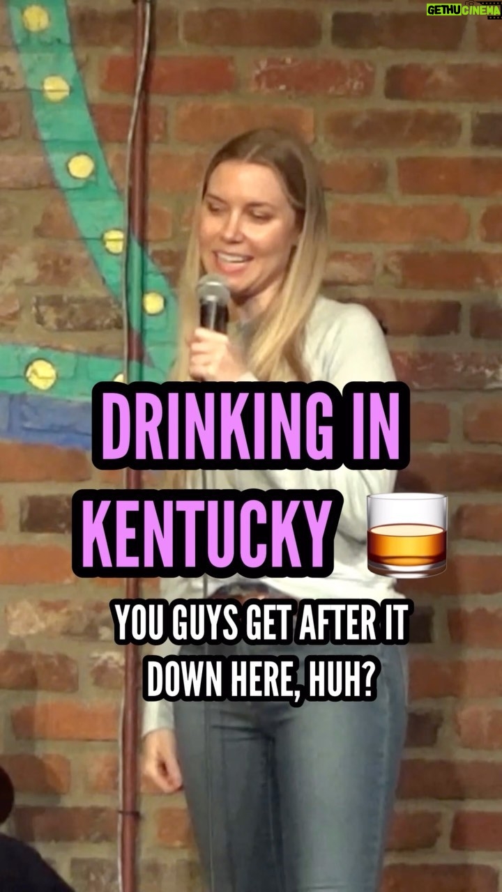 Kelsey Cook Instagram - This clip is from the last time I was in Kentucky and I’m sad to report that the bourbon river has still not been added to the Louisville airport 🛢️4 more shows tonight and tomorrow at @louisvillecomedy club! #standupcomedy #comedy #reels #kentucky #bourbon