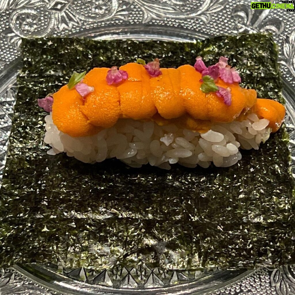 Ken Yasuda Instagram - #思い出 #げん屋 #豊橋 #睨み飯 最高のおもてなしをしていただきました。 絶品でした！！！ ありがとうーっ😭