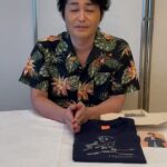 Ken Yasuda Instagram - 50歳記念Tシャツ作っちゃいました🙇‍♂️ お求めはこちらまで🙏 ↓ #オフィスcue https://cuepro.office-cue.com/goods #旧絵鞆小学校 https://twitter.com/old_etomo
