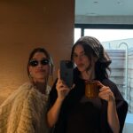 Kendall Jenner Instagram - 👵🏻