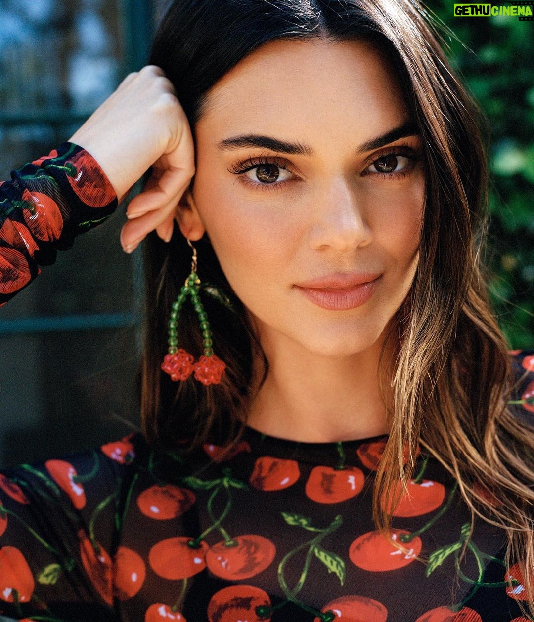 Kendall Jenner Instagram - @wsjmag shot by @seanthomas_photo written by @elk_elisa