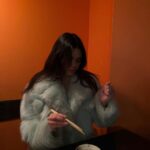 Kendall Jenner Instagram - 🍣