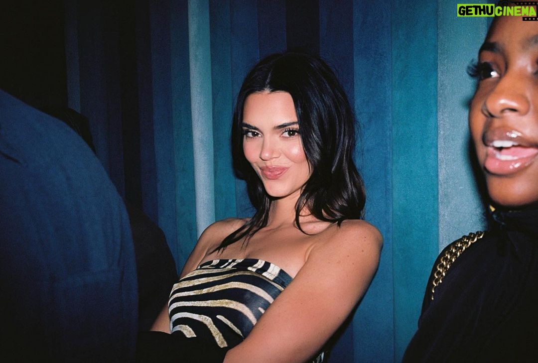 Kendall Jenner Instagram - happy nights with @drink818