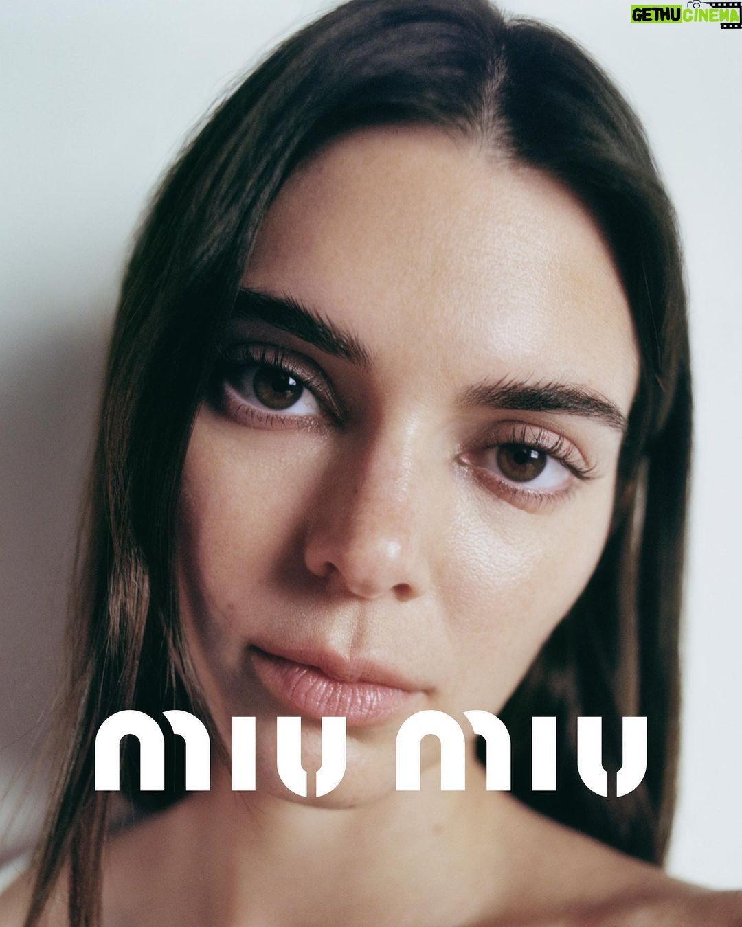 Kendall Jenner Instagram - @miumiu SS23 by @zoeghertner