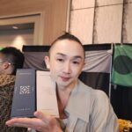 Kentaro Kameyama Instagram - Taki-san invited me to the Japan Food Expo at Hilton Studio City today! All the fresh seafood here was from Japan, and I had many sample tastings. Yum! さばきガールによるマグロの解体ショーはかっこよかったでーす！ #supportsake Hilton Los Angeles / Universal City