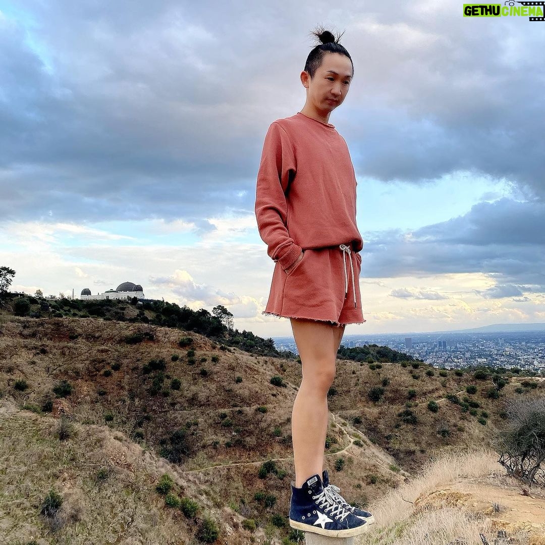 Kentaro Kameyama - 2.4K Likes - Hello everyone! My new 2021 #loungewear #collection will be dropping soon! Here is a sneak peak, stay tuned! This is a part of my “Eco Collection”, using recycle materials, positive vibes and thoughts.
What positive vibes do you have in 2021?
#kentarokameyama #newcollection #fashion