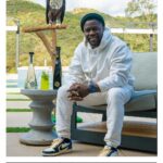 Kevin Hart Instagram – 2023 with Gran Coramino. 🥃 

What do you want to see in 2024 from us?