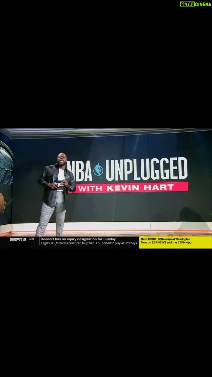 Kevin Hart Instagram - I had an absolute blast last night on @nba Unplugged with my brothers @hgoodspeed @johnburgandee @spankhorton @joeywells5 @wayne215 β¦.Major thank you to all of our guest as well @stephenasmith @richardajefferson @patbev21 & @osheajacksonjr β¦.I will see you guys again on Jan 5th Sixers vs Knicks!!!! P.S add sports commentary to my resume now ππππͺπΎπͺπΎπͺπΎ #HustleHart