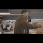 Kevin Hart Instagram - Man this just made me laugh so hard 😂😂😂😂😂 anybody that has worked with me on any set that I am on knows why…. My Mid Day Espresso ☕️ is a must 😂😂😂😂😂 I can’t wait for you guys to see “Lift” ….We are hitting @netflix Jan 12th …MARK YO CALENDARS!!!!!