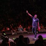 Kevin Hart Instagram - Nothing better than pulling up and showing my brother @davechappelle love…. What a night & What a show!!!!!!! Love my guy 💪🏾💪🏾💪🏾💪🏾 thank you for the pics @candytman #LiveLoveLaugh