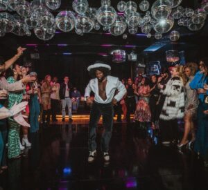 Kevin Hart Instagram - Celebrated my brother @kingjames B Day in style …. Studio 84 was a stone cold groove jack!!!!!! #LiveLoveLaugh