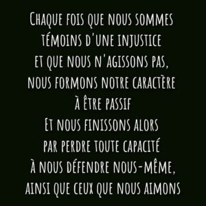 Kevin Miranda Instagram - 👁️ Julian Assange 👁️ 

👉 Cette citation est fondamentale et lourde de sens 

⭕ C'est un avertissement INESTIMABLE
que nous prodigue ce véritable HÉROS

👉 Il a sacrifié sa vie pour la Vérité et est toujours emprisonné‼️

🙏 Cet homme mérite + qu'une statue ; il mérite notre soutien indéfectible

#citation #mots #phrase #reflexion #photo #phrases #question #philosophe #philosophie #photooftheday #picture #quote #insta #instadaily #instamood #julianassange