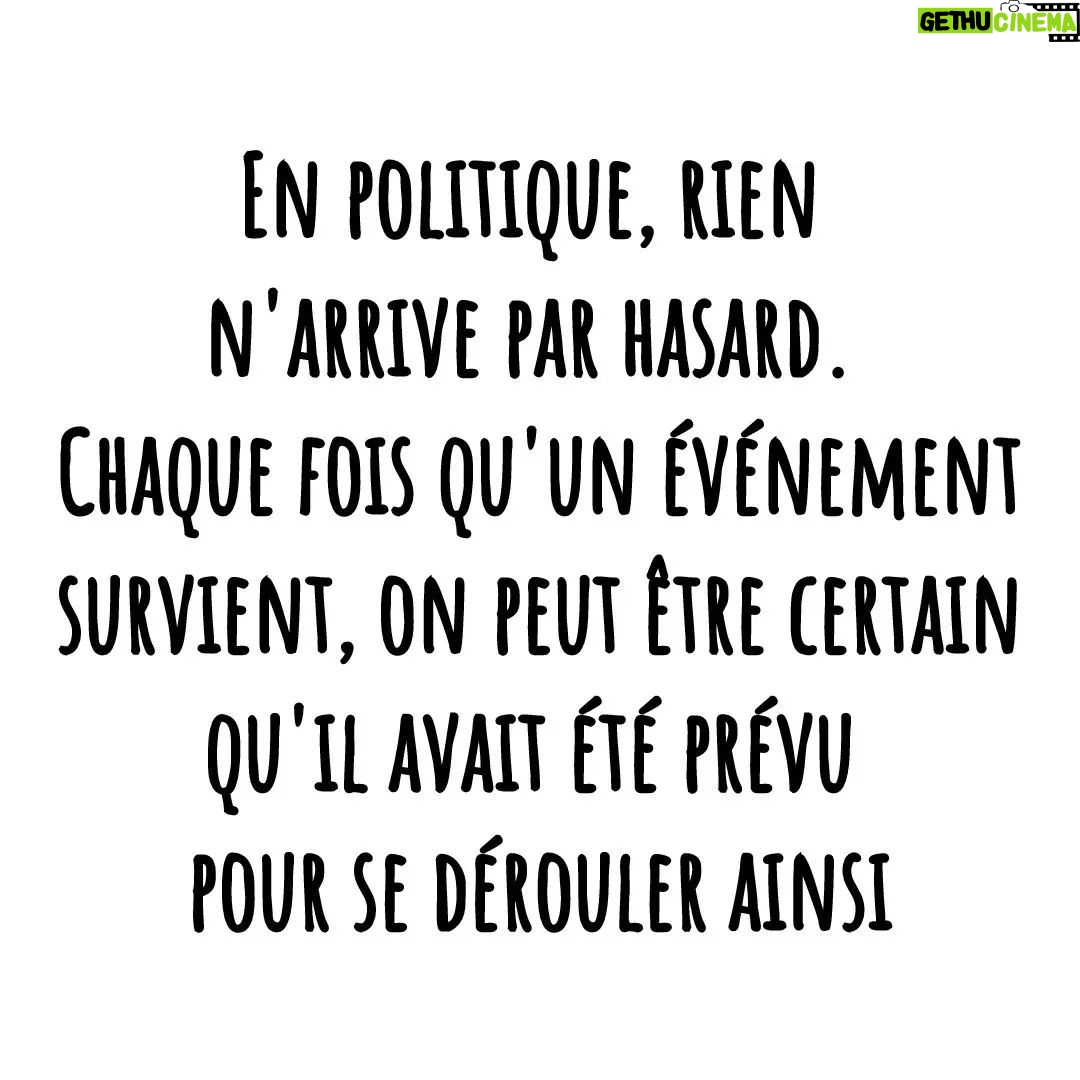 Kevin Miranda Instagram - 👁️ Franklin D. Roosevelt 👁️ 32e président 🇺🇸 pendant 12 ans (1933 - 1945) 👉 La politique c'est l'organisation et l'exercice du pouvoir dans une société ➡️ Bien sûr que RIEN ne peut être laissé au hasard ⭕ Car le pouvoir une fois acquis LE BUT est de le garder Le pouvoir ne se partage pas On va jusqu'à tuer parents et frères pour l'obtenir C'est précisément ce pour quoi les humains s'entretuent depuis des millénaires ➡️ Donc laisser quelque chose au hasard c'est prendre le risque de perdre le pouvoir 🔥 D'autant que le pouvoir est convoité par beaucoup et ce ne sont jamais les meilleurs d'entre nous 🤓 Il est naïf de croire que le "Pouvoir" de gouverner la France est remis en jeu tous les 5 ans 👉 Qu'en penses-tu ? #citation #mots #phrase #reflexion #photo #phrases #question #philosophe #philosophie #photooftheday #picture #quote #insta #instadaily #instamood #roosevelt #president