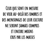 Kevin Miranda Instagram - 👁️ Platon 👁️ 👉 Qu'en pensez-vous ? 🤔 Platon est né en 428 avant JC : comment peut-il tomber si juste ? #platon #citation #mots #phrase #reflexion #photo #phrases #question #philosophe #philosophie #photooftheday #picture #quote #insta #instadaily #instamood