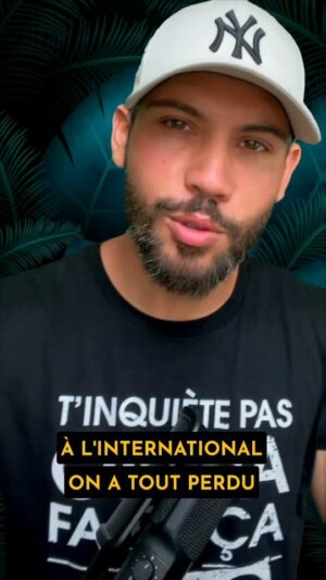 Kevin Miranda Instagram - 📸 L'Album de Macron

❤️ Bon visionnage 

#reel #reels #reelsintagram #réel #video #videos #videodujour #videooftheday #instagram #instadaily #reflexion #partage #esprit #parole #planete #terre #ensemble #macron #album #photo