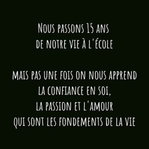 Kevin Miranda Instagram - 👁️ Albert Einstein 👁️
- Génie -

Tout est dit en quelques mots 

Si on enseignait les vraies bases de la vie aux enfants, cela reviendrait à donner les clés du bonheur et de la réussite aux futurs adultes

Or le systeme a PEUR des gens libres, heureux et solidaires 

Bien sûr que notre école est une formidable opportunité que n'ont pas des centaines de millions d'enfants à travers le monde 

En 🇨🇵 nous pouvons nous estimer chanceux 

Mais celà ne doit absolument pas nous empêcher de prendre du recul et de faire une auto critique de notre système éducatif tout entier 

TOUT SE PASSE DÈS LE PLUS JEUNE ÂGE 

🔴 IMAGINEZ 🔴

Cette future génération d'enfants qui vont se construire avec internet, tiktok, l'intelligence artificielle

A qui on a forcé à porter un masque pendant 2 ans
A qui on fait la lecture par des drag queen
Qu'on pervertit très tôt en leurs parlant de sexualité
A qui on explique qu'on peut choisir de changer de sexe‼️

CE N'EST ABSOLUMENT PAS ANODIN

🙏 PROTEGER les générations futures est notre DEVOIR d'adulte 

#touchepasamongosse
#citation #mots #phrase #reflexion #photo #phrases #question #philosophe #philosophie #photooftheday #picture #quote #insta #instadaily #instamood #instagram #einstein