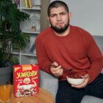 Khabib Nurmagomedov Instagram - Быстрый и полезный завтрак @fitroo 👌 Много витаминов и не содержат ГМО 🔝 Вся информация 👉 @fitroo